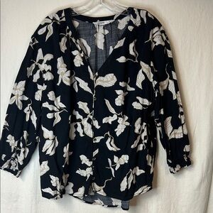 Sonoma Black and Cream Floral Blouse